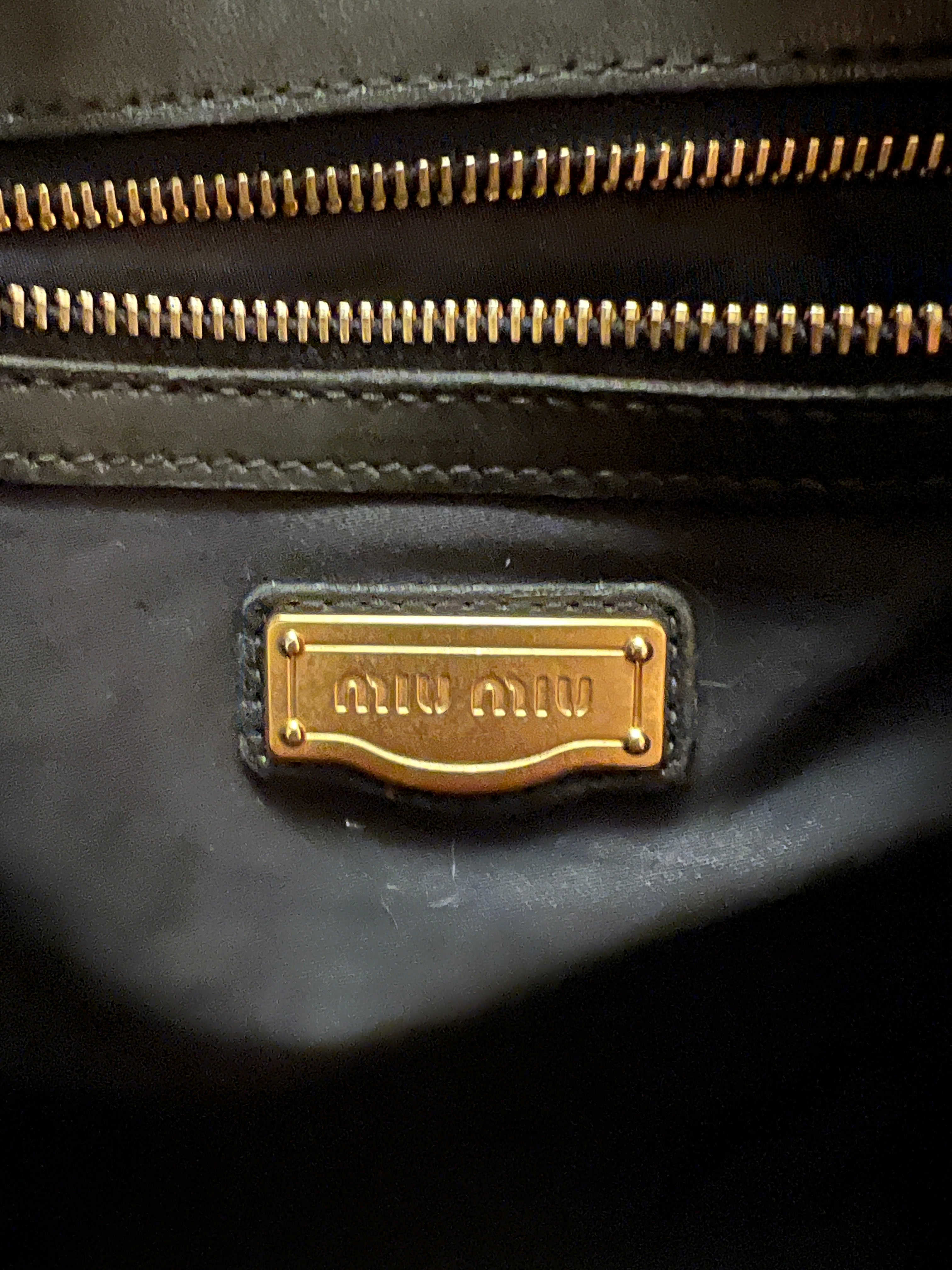 Bolso Matelassé Miu Miu Piel Acolchada – Pre-Loved Buen Estado