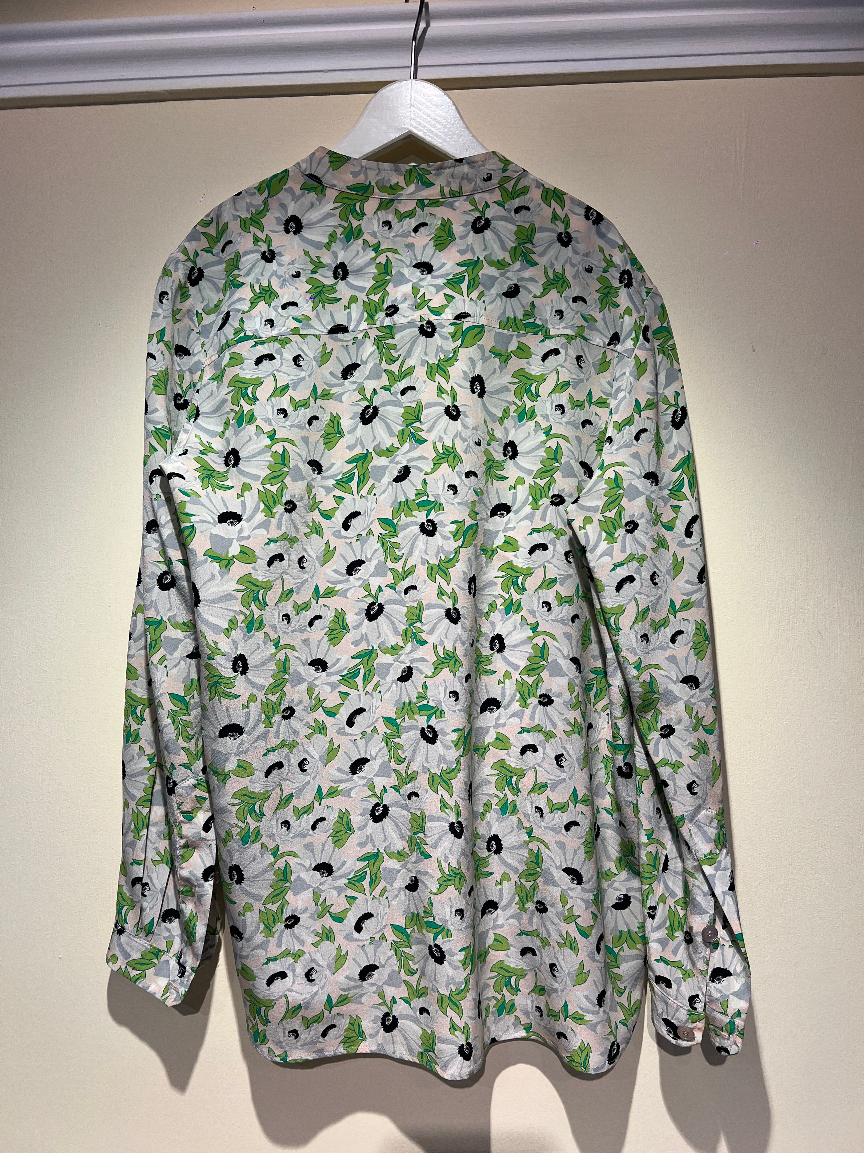Camisa 100% Seda Stella McCartney Estampado Floral – Pre-Loved