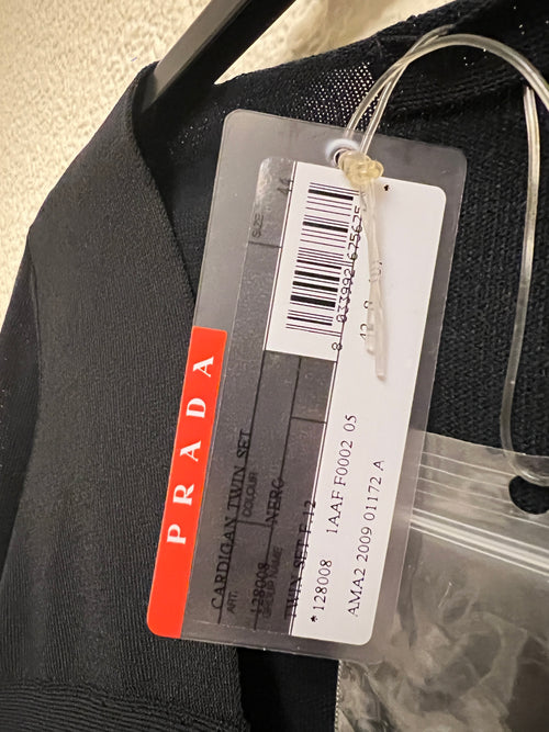 Bolero Prada Punto Lana y Cachemir Negro – Pre-Loved