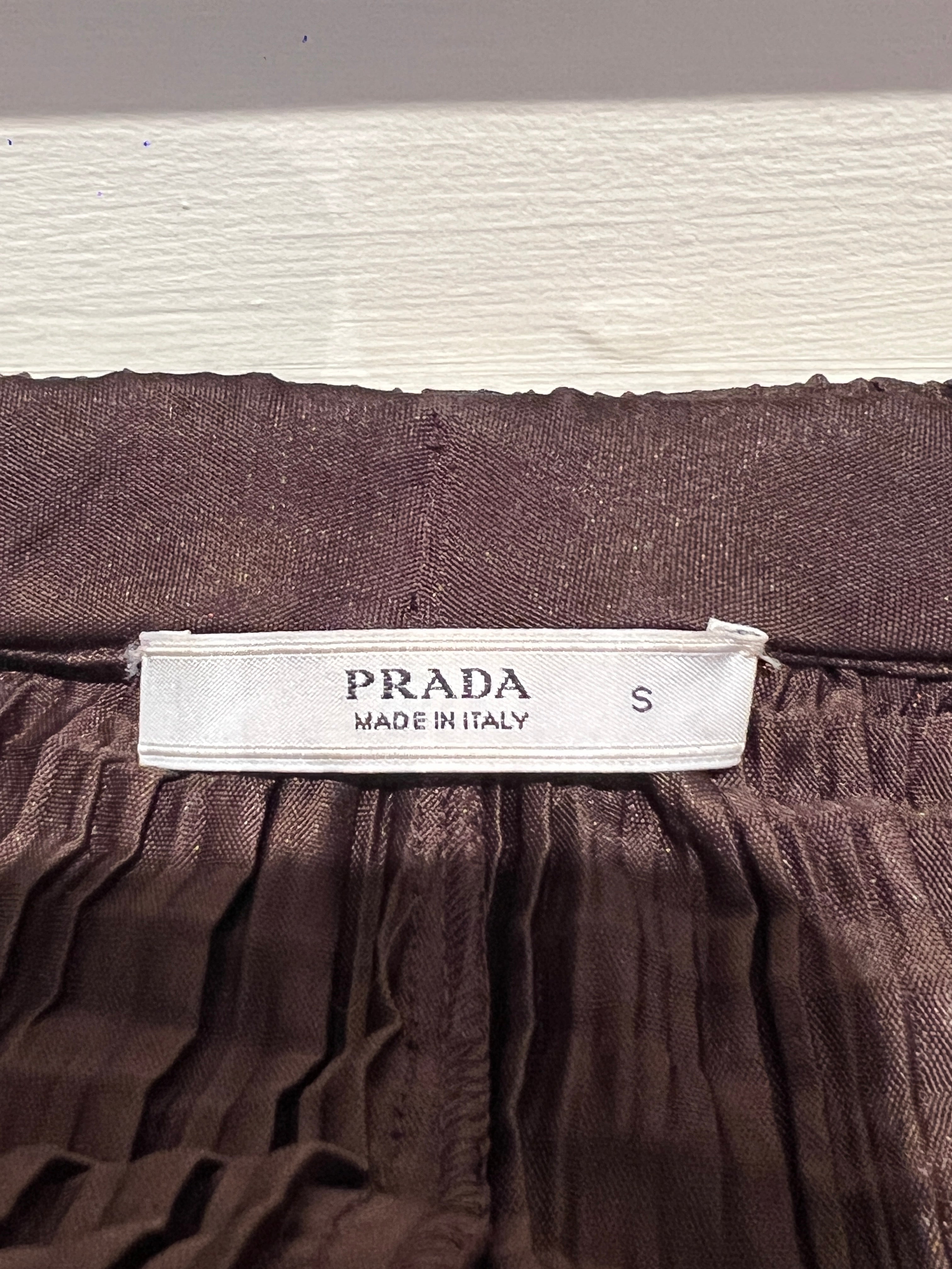 Vestido Mini Palabra de Honor Prada Tejido Plisado – Pre-Loved Talla S
